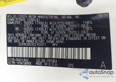 2012 Toyota Sienna Xle V6 8 Passenger z USA, uszkodzony, nr VIN 5TDYK3DCXCS193911